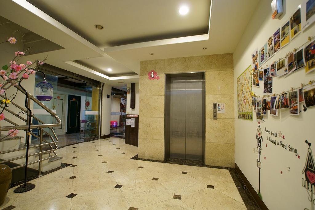 台東市安慶67套房館歡迎短租長租 T'ai-tung エクステリア 写真